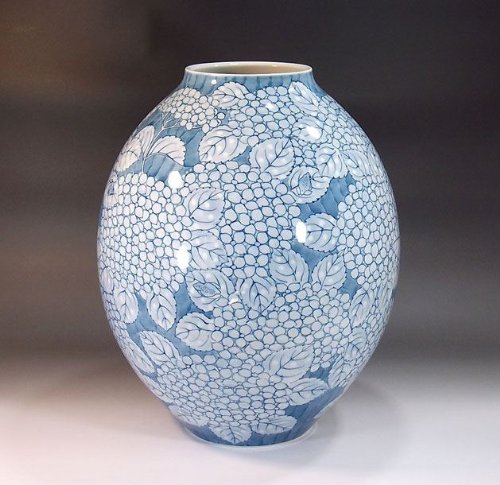 Amazon.co.jp: 有田焼・伊万里焼｜花瓶陶器・花器・壺｜贈答品｜高級