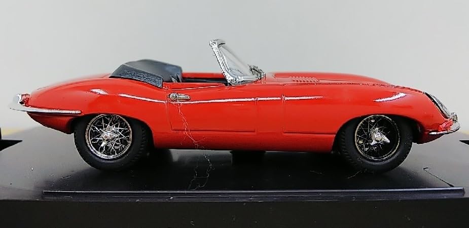 BOX MODEL ジャガー Eタイプ 赤 1/43 BOX MODEL ジャガー Eタイプ 赤 1/43 BOX MODEL ジャガー E