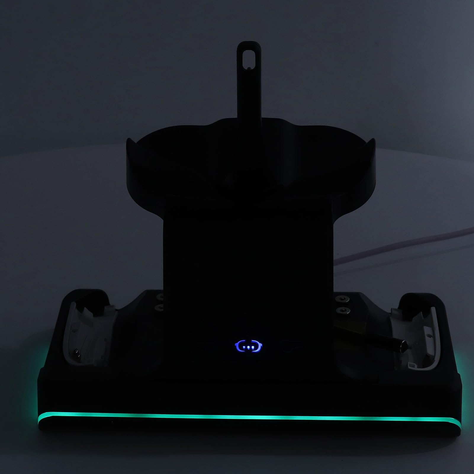 Gedourain Supporto di Ricarica per Controller VR Comoda Ricarica Rapida Illuminazione RGB Stazione di per Controller per Cuffie VR per Giocatori Materiale ABS (Nera)