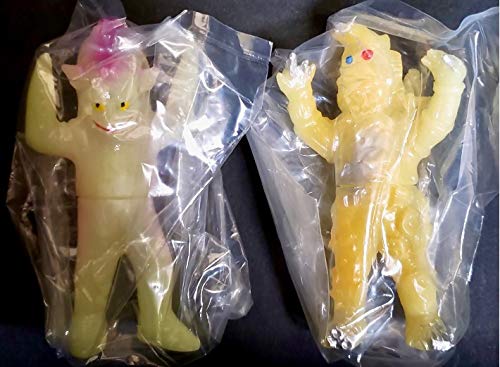 新品・怪獣軒ソフビ シルバー仮面チグリス星人（ミニインバス星人付