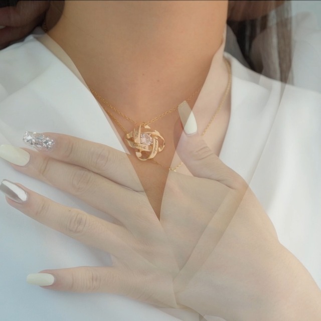 Collana Personalizzata Con Nodo D'Amore In Rame E Zirconi - Incidi Fino A 4 Nomi - Regalo Unico Per La Festa Della Mamma - 2