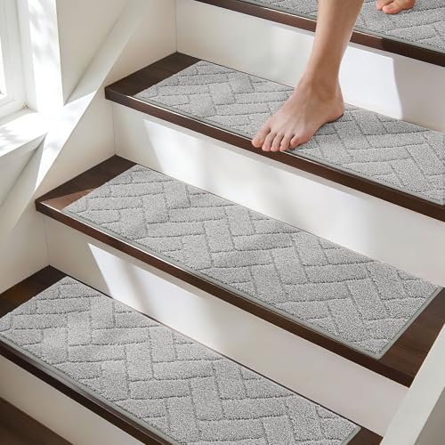 BEQHAUSE Stufenmatten Anti-Rutsch-Treppenläufer Treppenstufen für hölzerne Schritte Innen Maschine waschbar 22x70cm Treppenstufen mit TPE - Rücken für Kinder Ältere Haustiere Grau 4 Stück