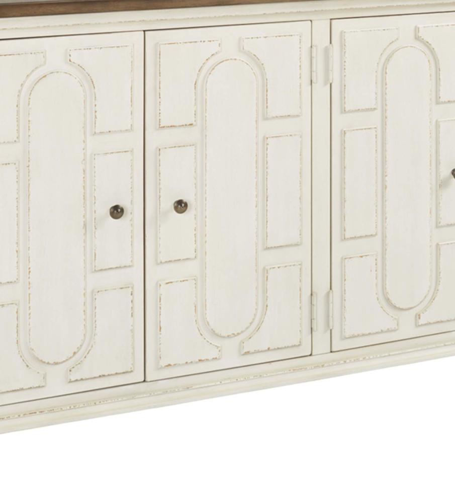 Amazon.com: Signature Design by Ashley Roranville French Country