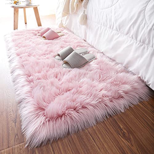 Yihaic Falso Piel De Carnero Vellón Alfombra, Elegante De Pelo Largo Mullida Excelente Piel Sintética De Calidad Alfombra De Lana Rosa, Rectangle 60 X 90 Cm Yihaic Falso Piel De Carnero Vellón Alfombra, Elegante De Pelo Largo Mullida Excelente Piel Sintética De Calidad Alfombra De Lana Rosa, Rectangle 60 X 90 Cm