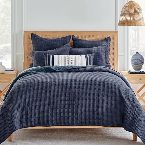 Image of Levtex Home - Mills Waffle - Twin Quilt Set - Navy Cotton Waffle - Quilt Size (68 x 86in.), Sham Size (26 x 20in.)