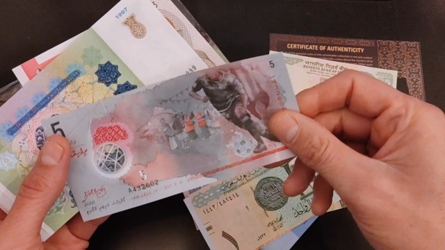 ▽Cc右1064 海外紙幣ピン札BANKNOTES OF NATIONS 72点 ▽Cc右1064 海外紙幣ピン札BANKNOTES OF NATIONS 72点