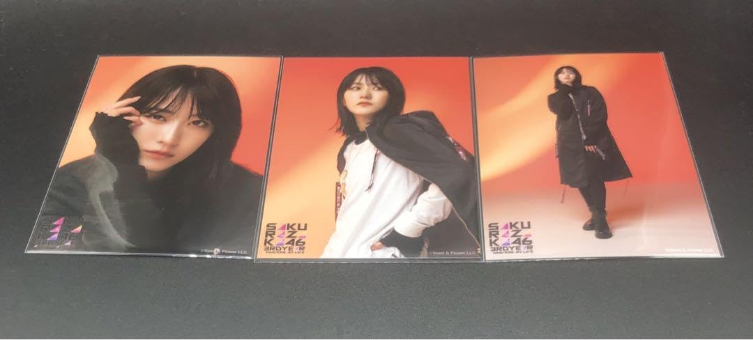 Amazon.co.jp: 櫻坂46 土生瑞穂 卒業記念 過去衣装ランダム生写真
