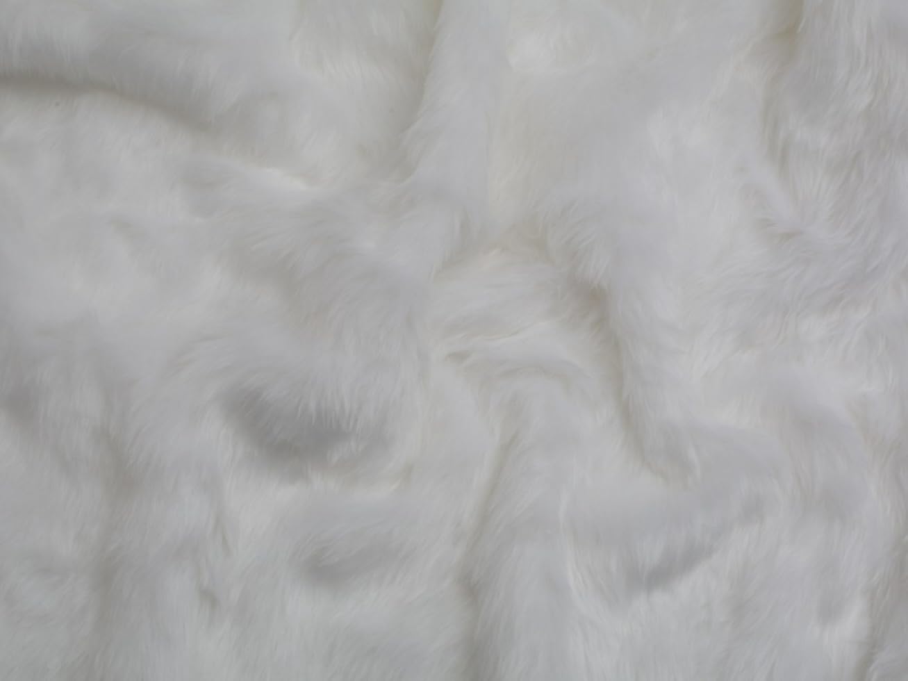 Minerva Crafts Plain Short Pile Fur Fabric White - per metre