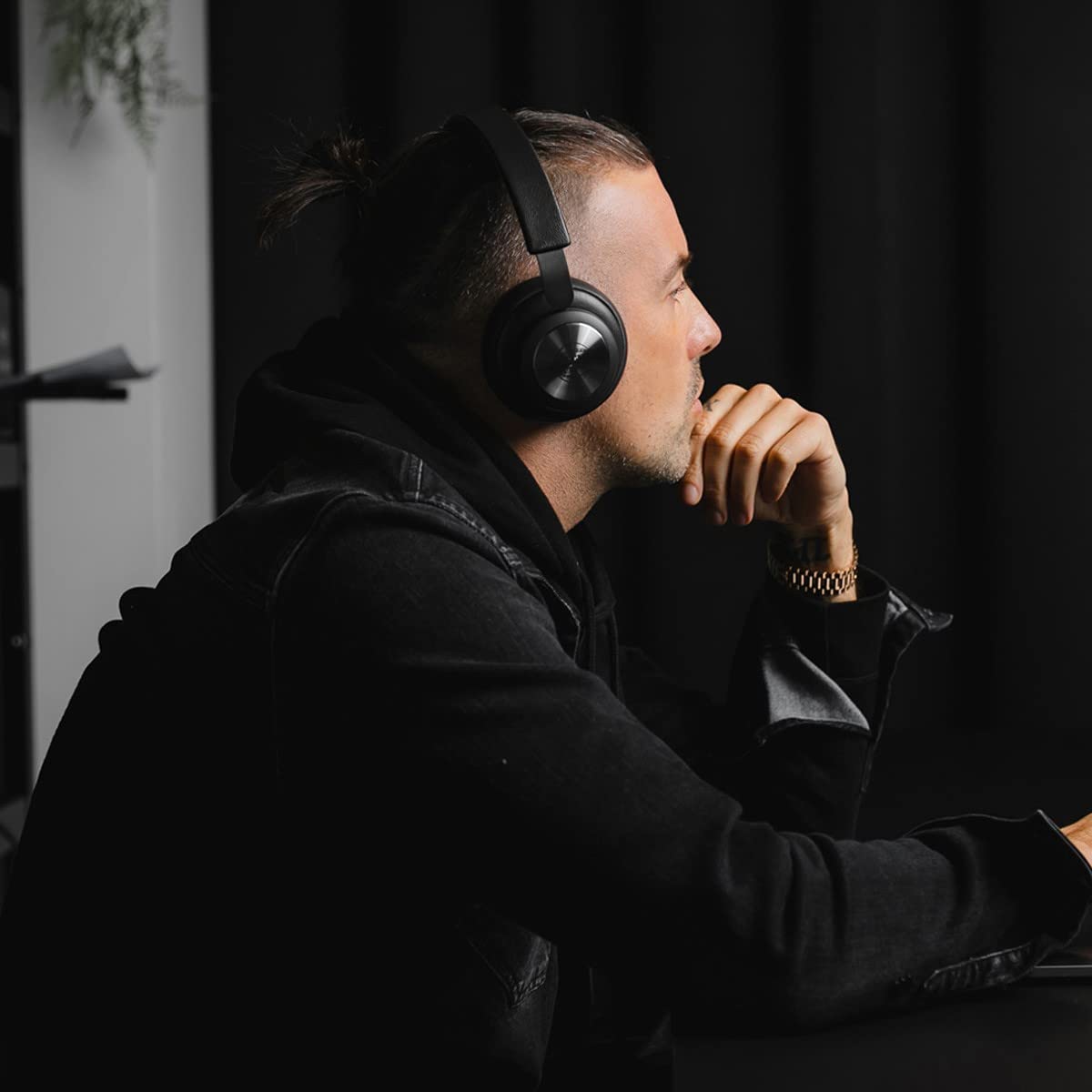 Bang & Olufsen Beoplay H4 x Anthra XP by RAF Camora Bluetooth