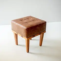 Puff Banqueta Quadrado Apolo Para Sala Madeira Maciça Em Couro