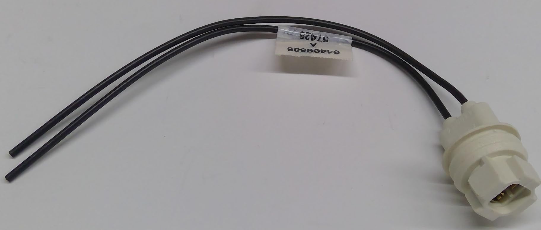 Amazon.com: Genuine Chrysler 4400588 Electrical Socket : Automotive