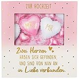 Die quadratische Karte ist ca. 15,5 x 15,5 x 1,2 cm groß, wiegt etwa 58 g und wird inklusive passendem Kuvert geliefert