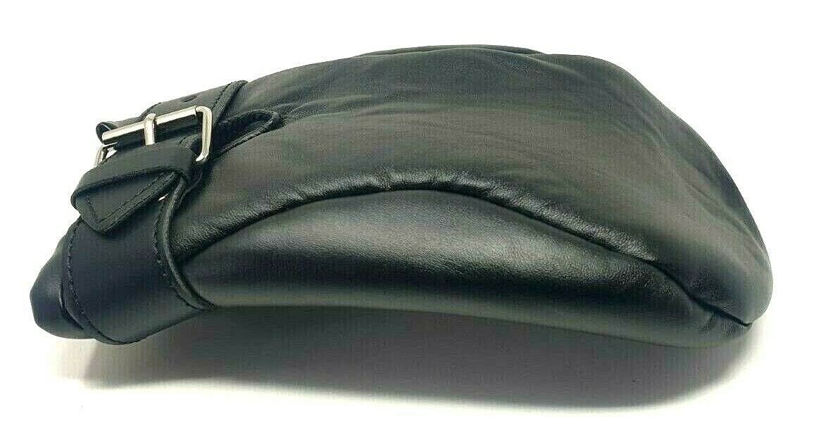 Bondage Masters Bondage Mitts/Dog Paws Padded with Attachable Rings Black