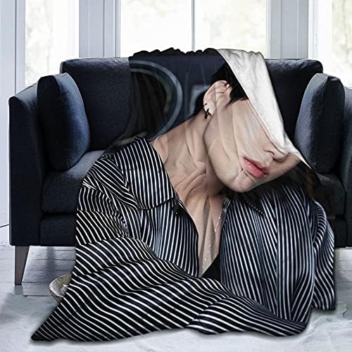 Jungkook Jeon Jung Kook Soft and Comfortable Warm Fleece Blanket for Sofa,Office Bed car Camp Couch Cozy Plush Throw Blankets Beach Blankets … (Black, 60"x50")