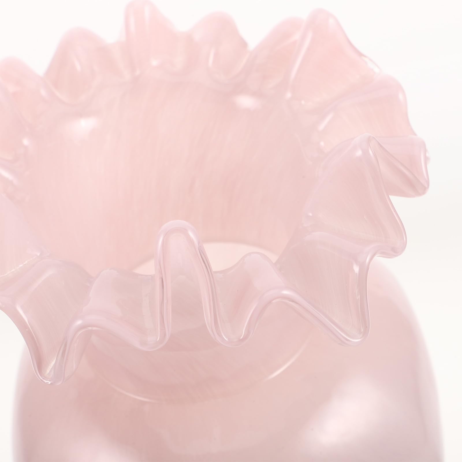 Vaso Decorativo in Vetro Rosa a Bocca Ondulata per Tavolo