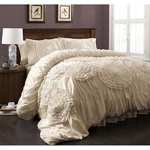 Image of Lush Decor Serena Comforter Set, 3 Piece Set, Full / Queen, Light Gray - Cute Comforter - Queen Bedding Set - Gray Comforter Queen Size - Coquette Decor