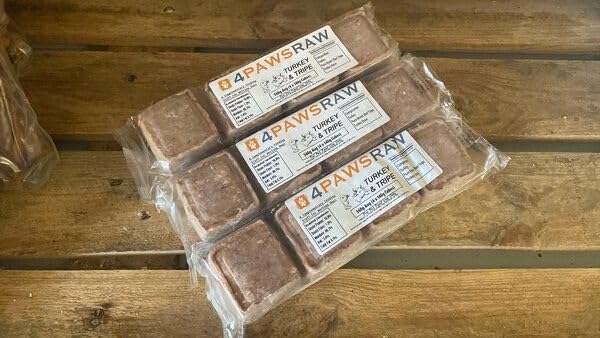 4PAWSRAW Frozen Raw Dog Food Premium Turkey with Tripe Mince For Dogs 20 X 560g Packs - 11.2kg