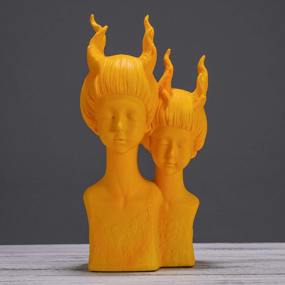 Petite statue en résine jaune design câlin pour décoration de maison