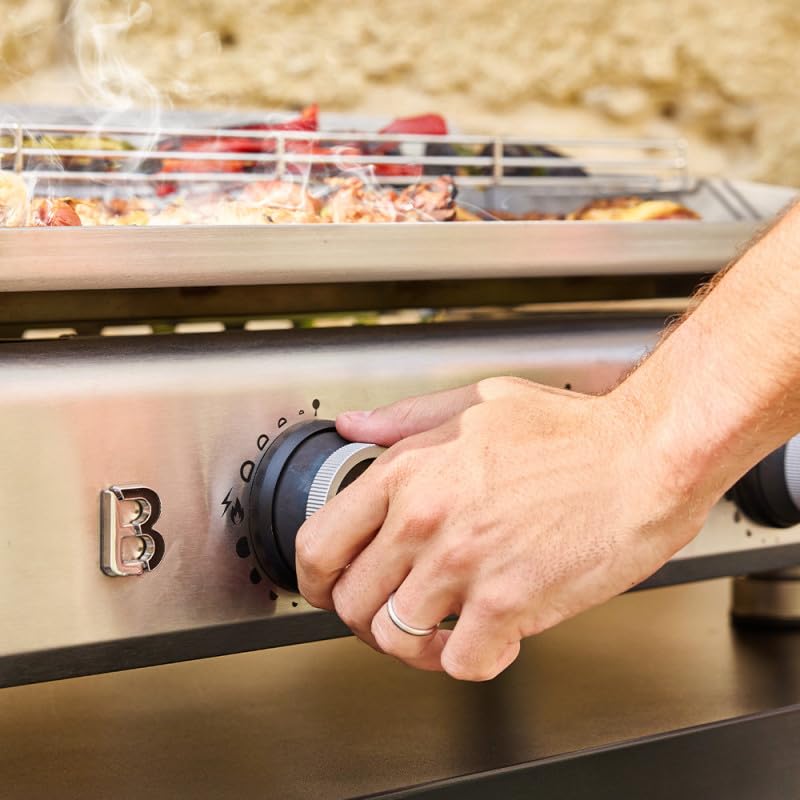 BRASERO - Plancha Silvia EVO 3 Feux Brasero - Plaque Inox de 67 x 34 cm - 3 brûleurs - Grille de réchauffement - Piezo intégré - Tiroir Graisse avec jauge de niveu - Jusqu'à 10 convives - 7,95 KW