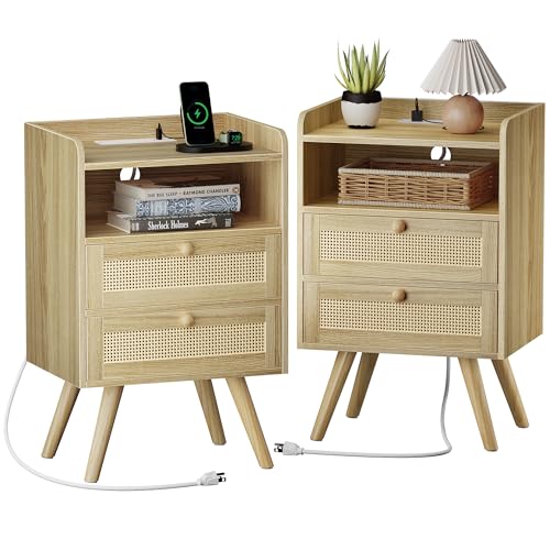 SUPERJARE 2 Drawer Night Stand with Charger Station, Boho Rattan Nightstand Set of 2, 25.2 Inch Tall Bed Side Table with Solid Wood Feet, End Table, Open Storage, Synthetic Rattan, for Dorm, Natural