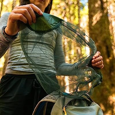 شبكة رأس البعوض في Coghlan: حماية شبكة فائقة الدقة للوجه والرقبة ضد الحشرات Gnats Flies Insects ، للتخييم في الهواء الطلق والمشي لمسافات طويلة وصيد الأسماك