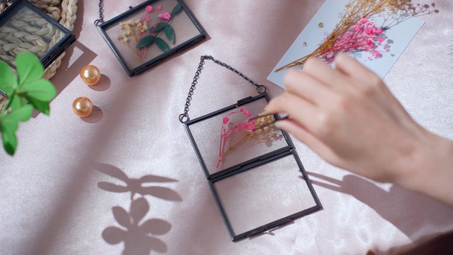 8 Pcs Rose Gold Pressed Flower Frames - 4x3 Inch Hexagonal Hanging Glass Display For Flowers, Photos & Art