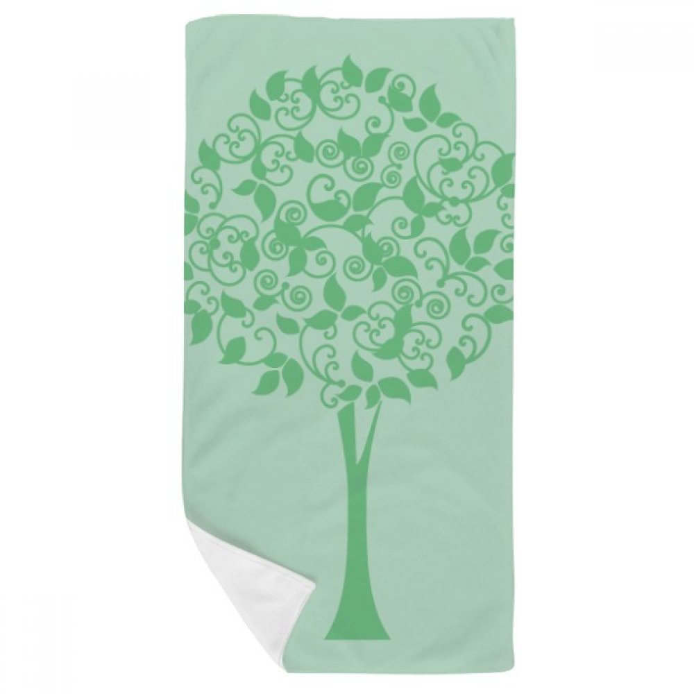 Serviette de bain douce arbre vert pour vos rituels de soin et bien-être