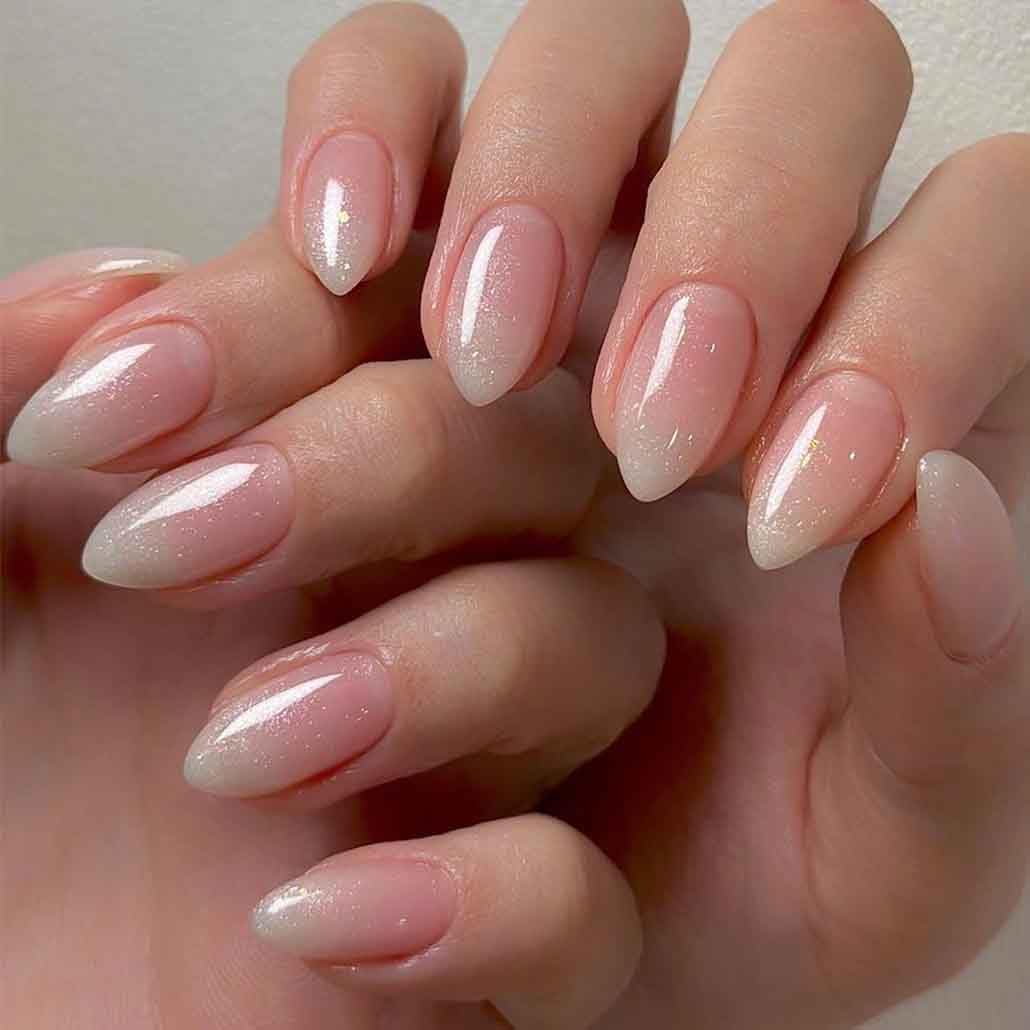 Foccna Press on Nails Medium, Pink Fake Nails Short Almond Acrylic False Nails,Artificial Nails for Women and Girls 24 pcs