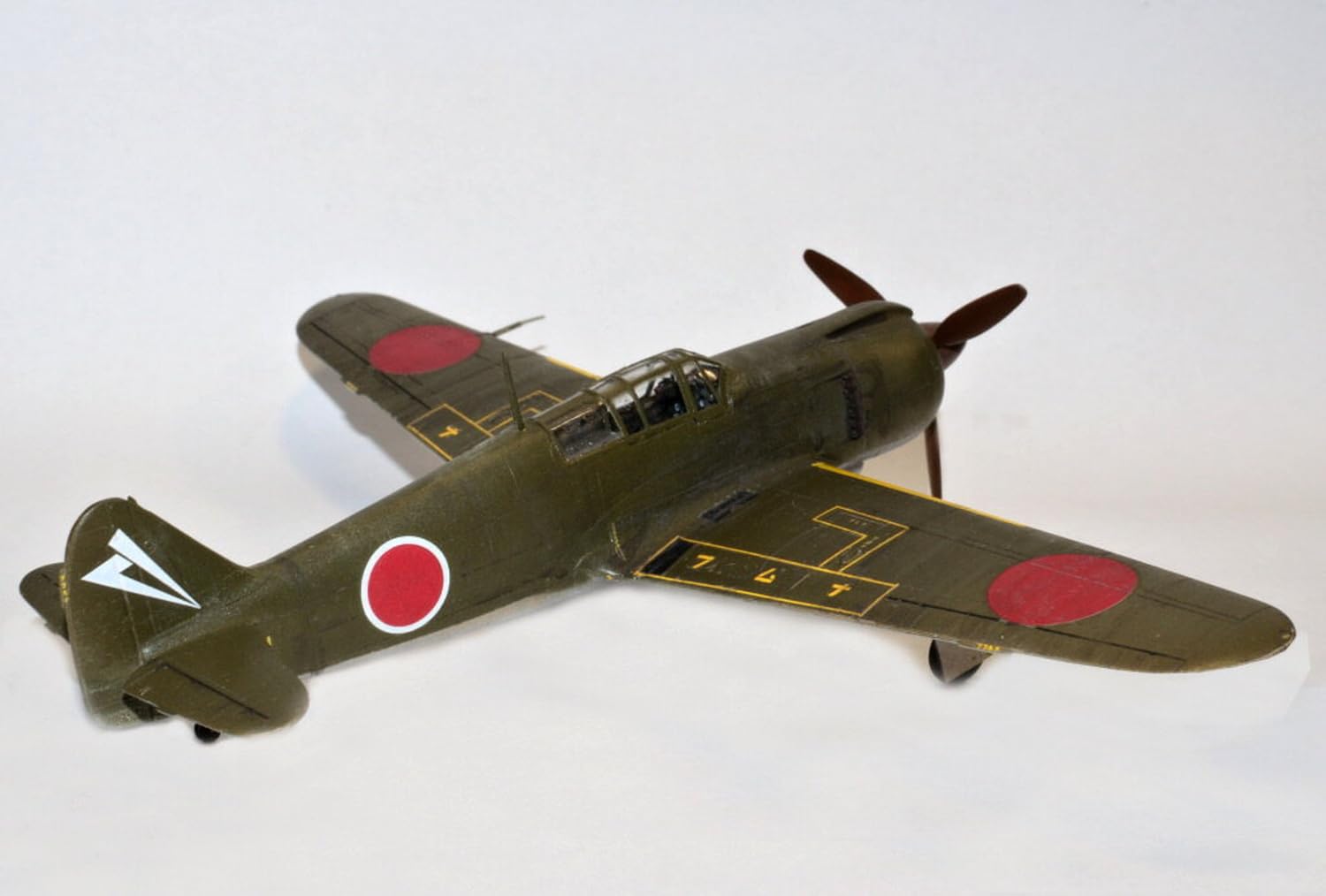 Amazon | RSモデル 1/72 川崎 五式戦闘機 I型 ハイバックタイプ