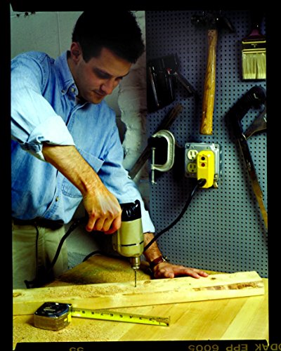 Tower Manufacturing 30439005 Auto-Reset 15 Amp Grounded 3-Prong Gfci Single Outlet Adapter, Yellow #TOP1