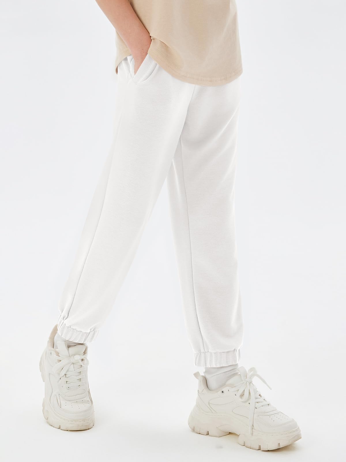 Haloumoning Boys Athletic Sweatpants Basic Elastic Waist Joggers Active Pants with Pockets 5-14 Years White