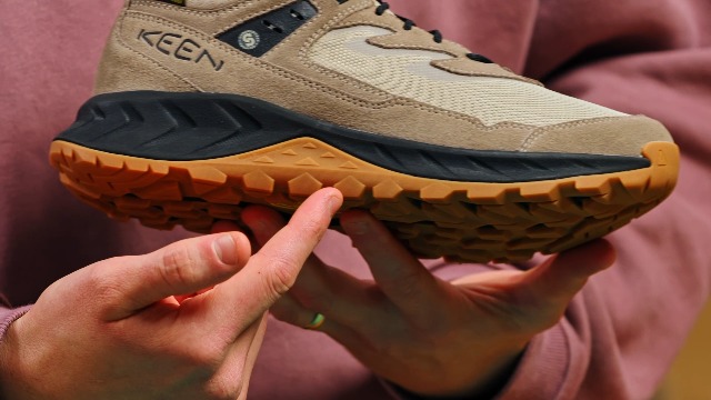 Amazon.com | KEEN Men's Hightrail Vent Low Height Durable