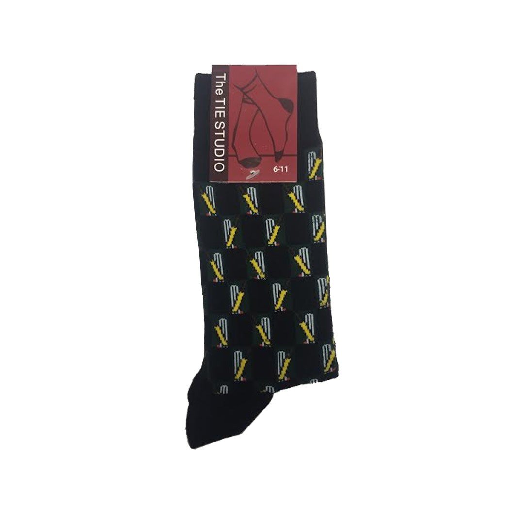 Cricket Bat Ball Stumps Wicket Unisex Novelty Ankle Socks Adult Size 6-11