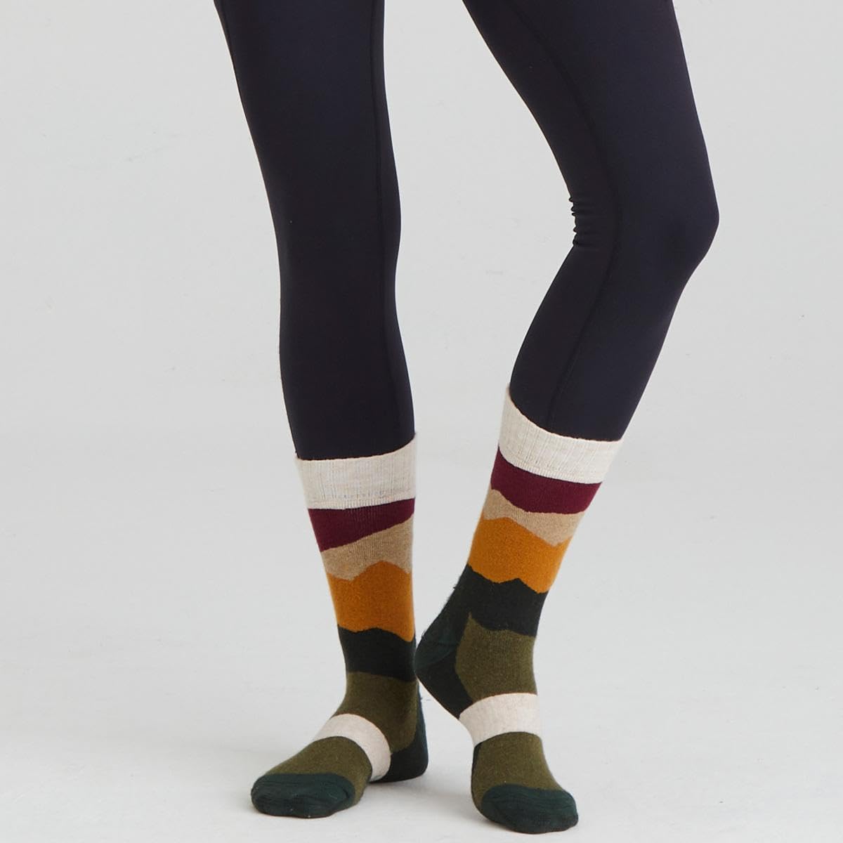 Ridgeline Merino Wool Socks Mid Length 43-46 Berry43-46Berry