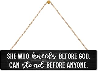 AGMDESIGN She Who Kneels Before God Can Stand Before Anyone Christian Wood Sign, Faith-Based Wall Decor for Shelf Door Desk, Bible Verse Wood Hanging Plaque for Prayer Room Bedroom Home Office Church