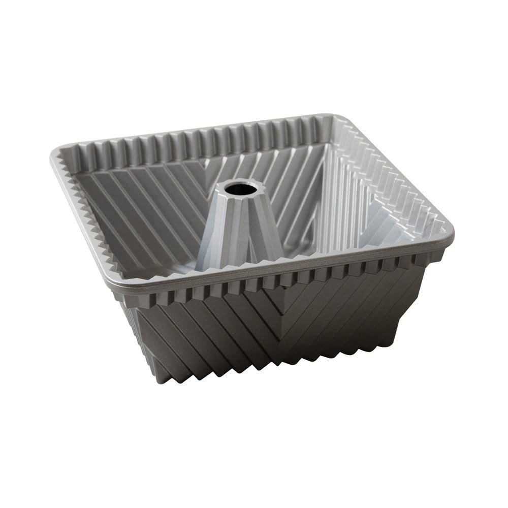 Nordic Ware Moule à gâteau Bundt® carré Graphite