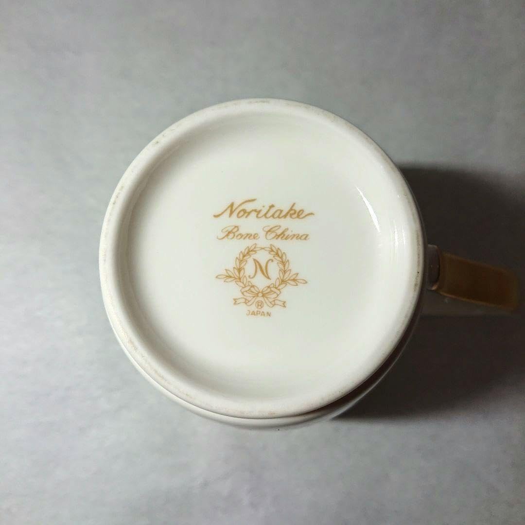 Amazon.co.jp: ナリタブライアン マグカップ ノリタケ製 3冠