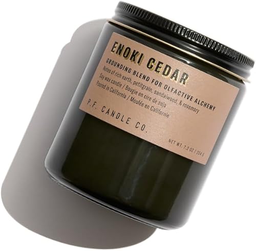 P.F. Candle Co. Enoki Cedar Alchemy - Vela perfumada de cera de soja (7.2 onzas) 40-50 horas de tiempo de combustión, mecha de algodón, tarro de