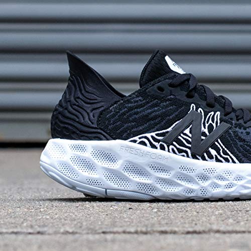 Image of New Balance Women's Fresh Foam 1080 V10 Running Shoe, Black /Outerspace, 9 N US