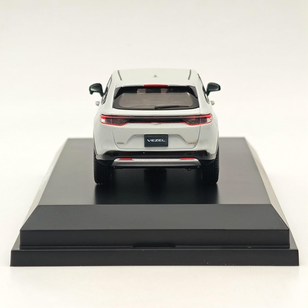 Amazon.co.jp: ホビージャパン 1/43 VEZEL プラチナホワイト