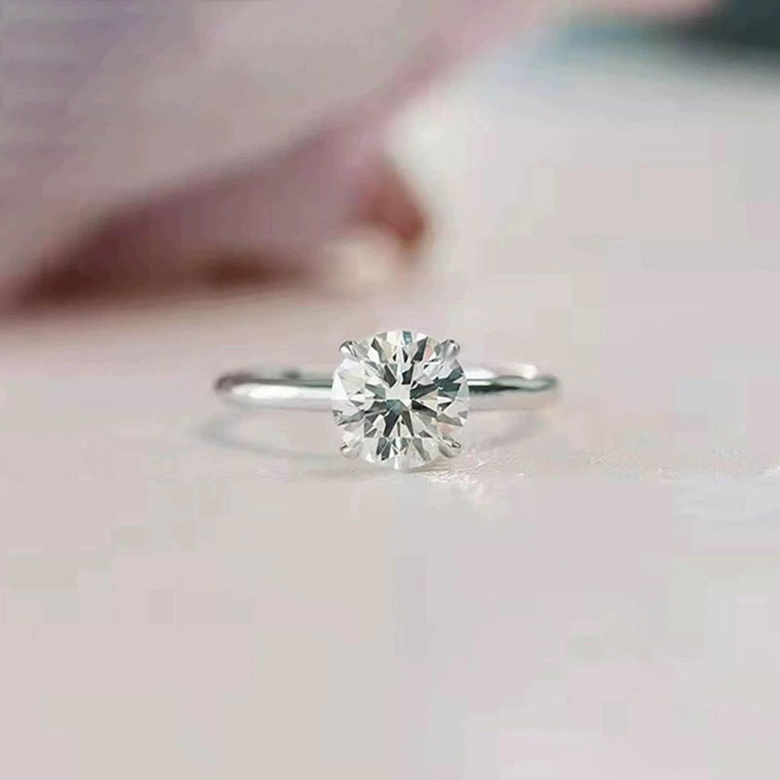 Anillo de compromiso de plata de ley 925 para mujer, anillo de compromiso para mujer, anillo solitario de 4 puntas, circonita cúbica redonda de 1,5 quilates
