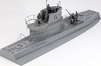 1/35ドイツの潜水艦乗組員と指揮官 レジンキット未塗装。成型色。5体。 Amazon | ボーダーモデル 1/35 ドイツ海軍 潜水艦 乗組員&指揮官