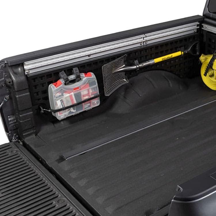 Putco Paneles laterales Molle para caja de camioneta, se adapta a Nissan Titan 2016-2024 paneles laterales del conductor y del pasajero de 6 pies 7