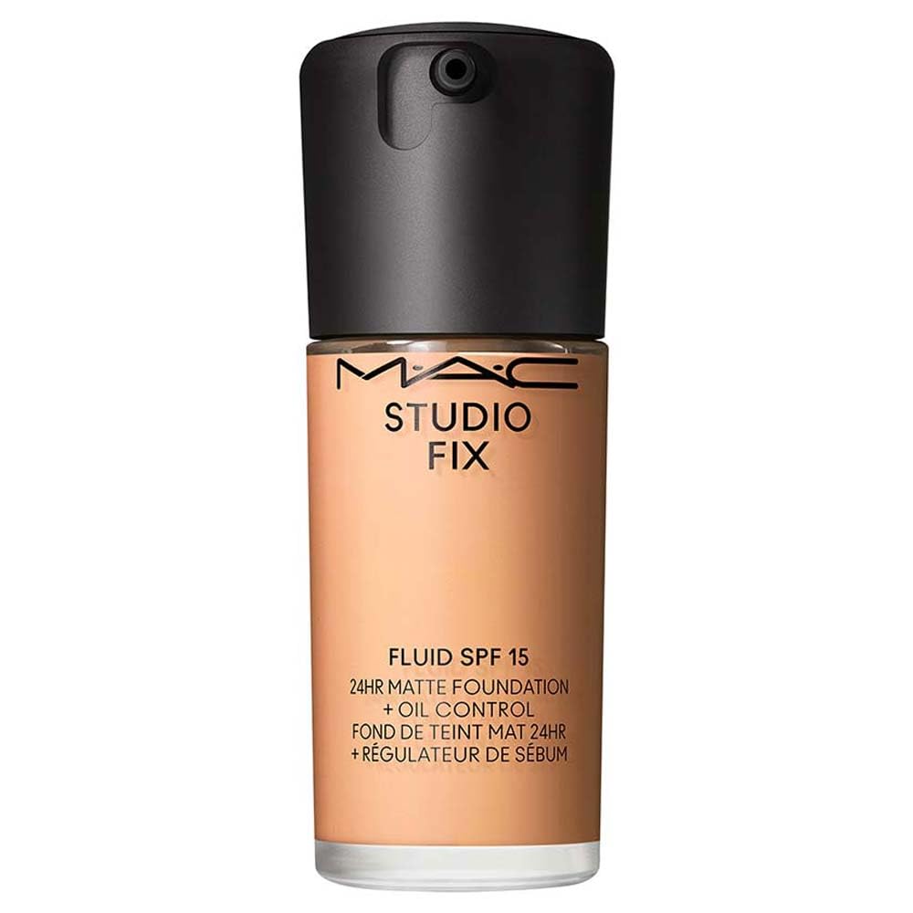 MAC Studio Fix Fluid SPF15 24HR Matte Foundation + Oil Control No.NW18 (30 ml)
