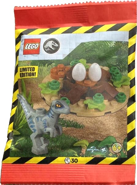Jurassic World: Baby Green Raptor with Nest