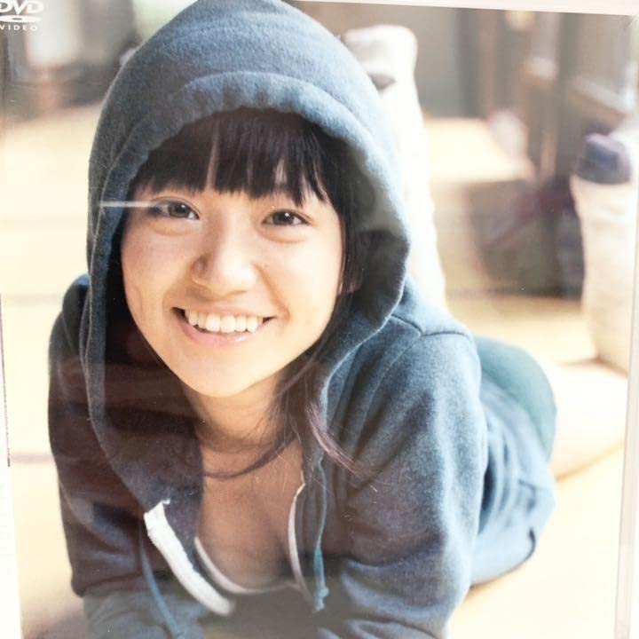 大島優子　ゆうらりゆうこ 直筆サイン入　DVD Amazon.co.jp: 大島優子 ゆうらりゆうこ 直筆サイン DVD : Toys