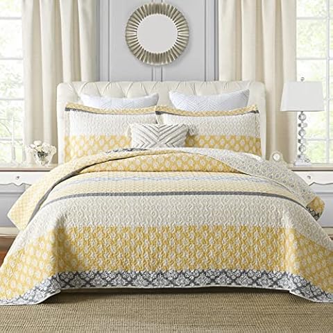 SahSahCasa Queen Size Floral Quilt Set Cover