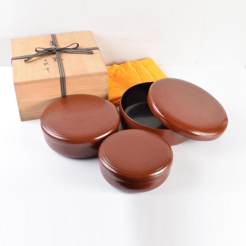 茶道具　漆塗　三重菓子器　共箱　C　4666 茶道具 漆塗 三重菓子器 共箱 C 4666