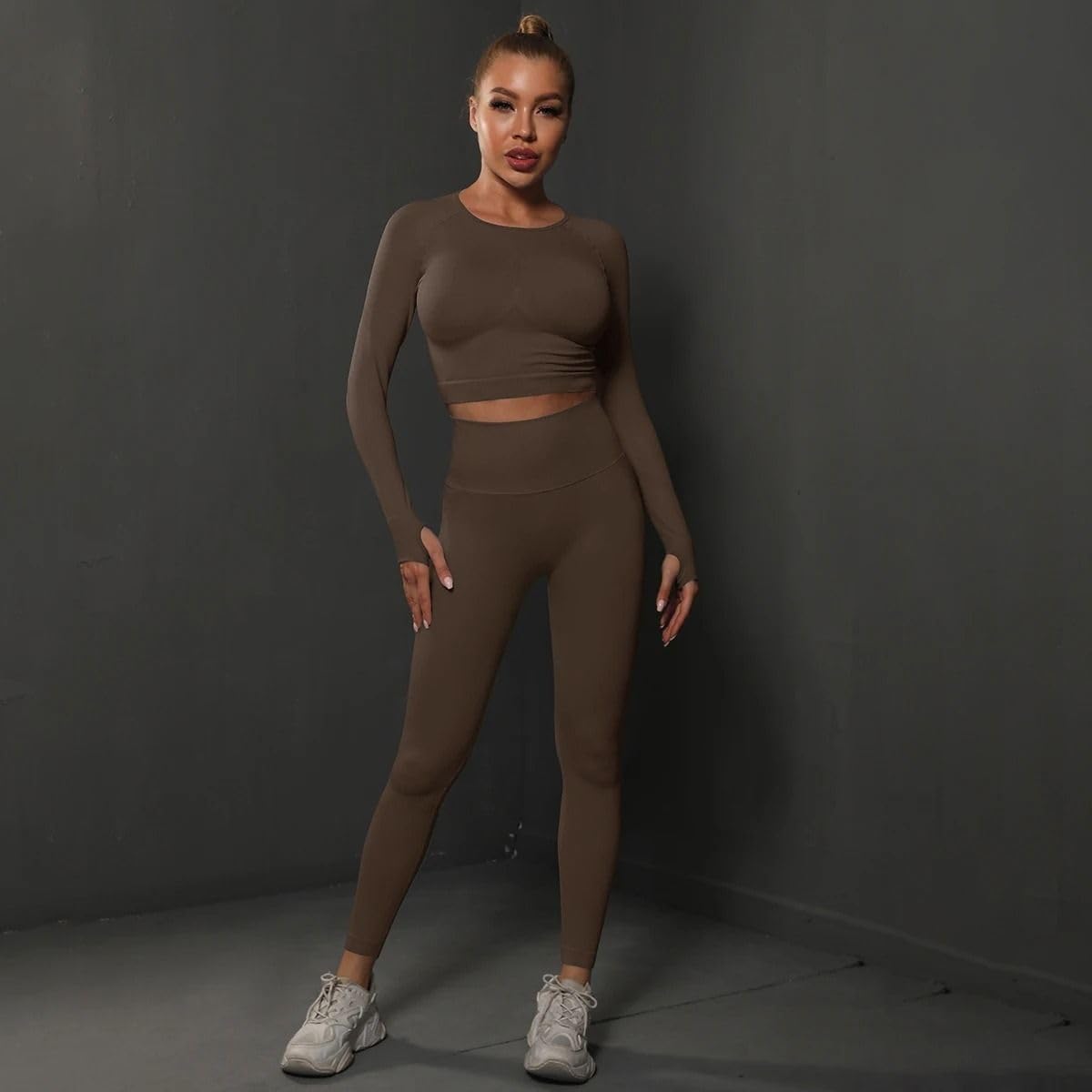 Set yoga a 2 pezzi da donna, top e leggings a vita alta da allenamento