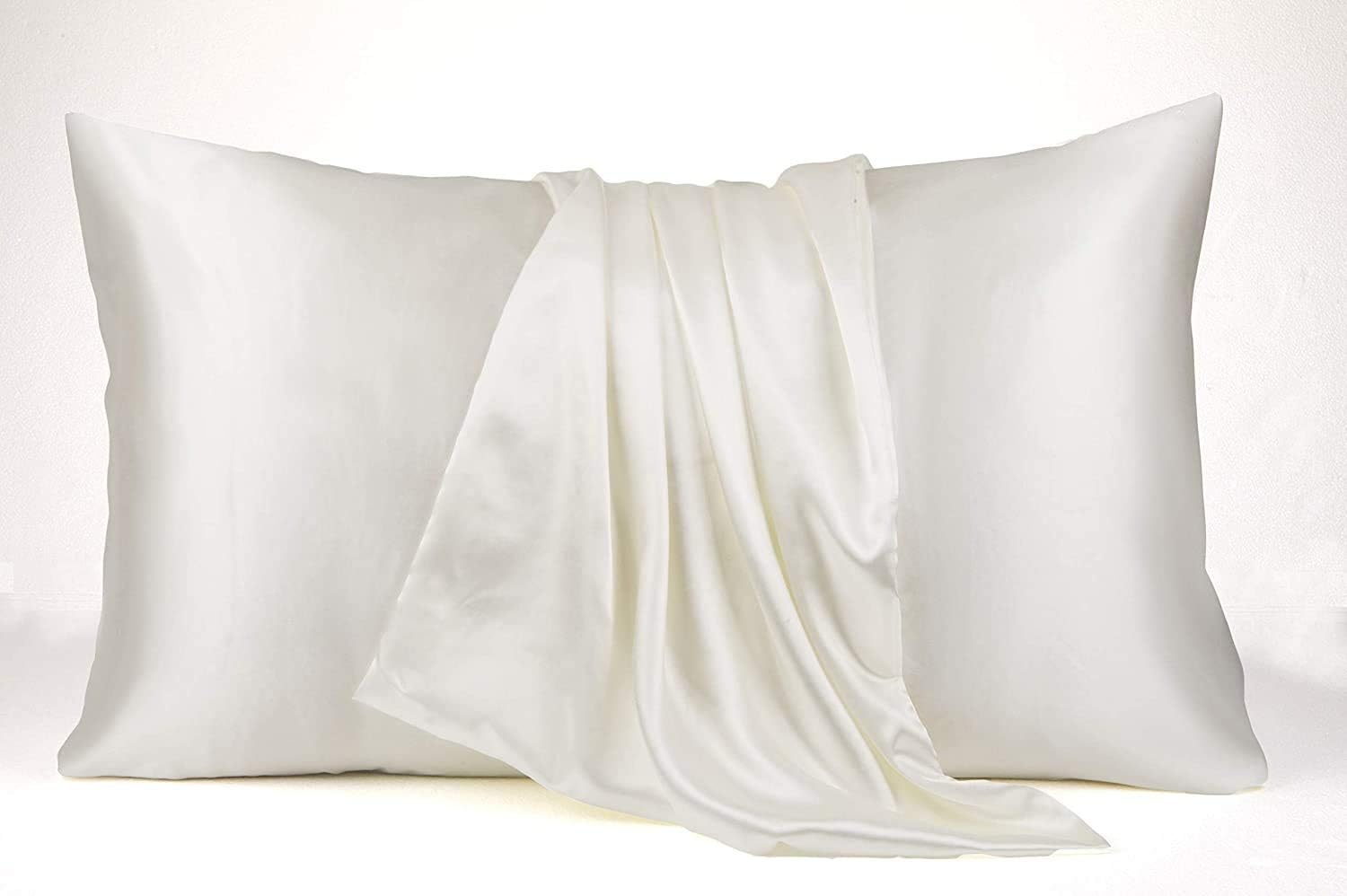 Satin Bed Sheets Queen Sheet Set, White Silk Sheets, 4 - Pieces Soft Bedding Set with 1 Deep Pocket Fitted Sheet,1 Flat Sheet,2 Pillowcase